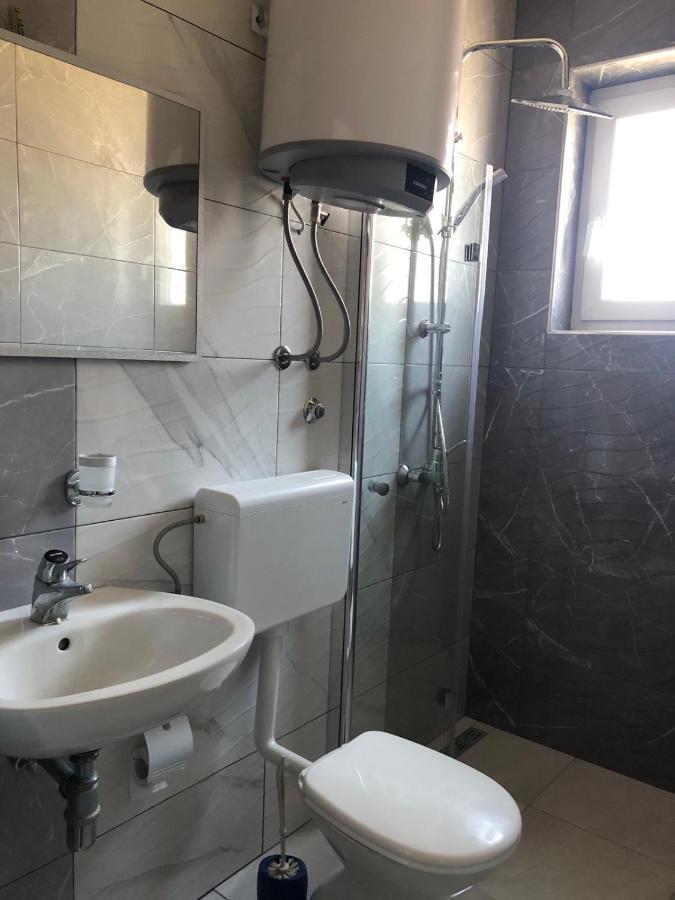 Guest house Adriatic 3*