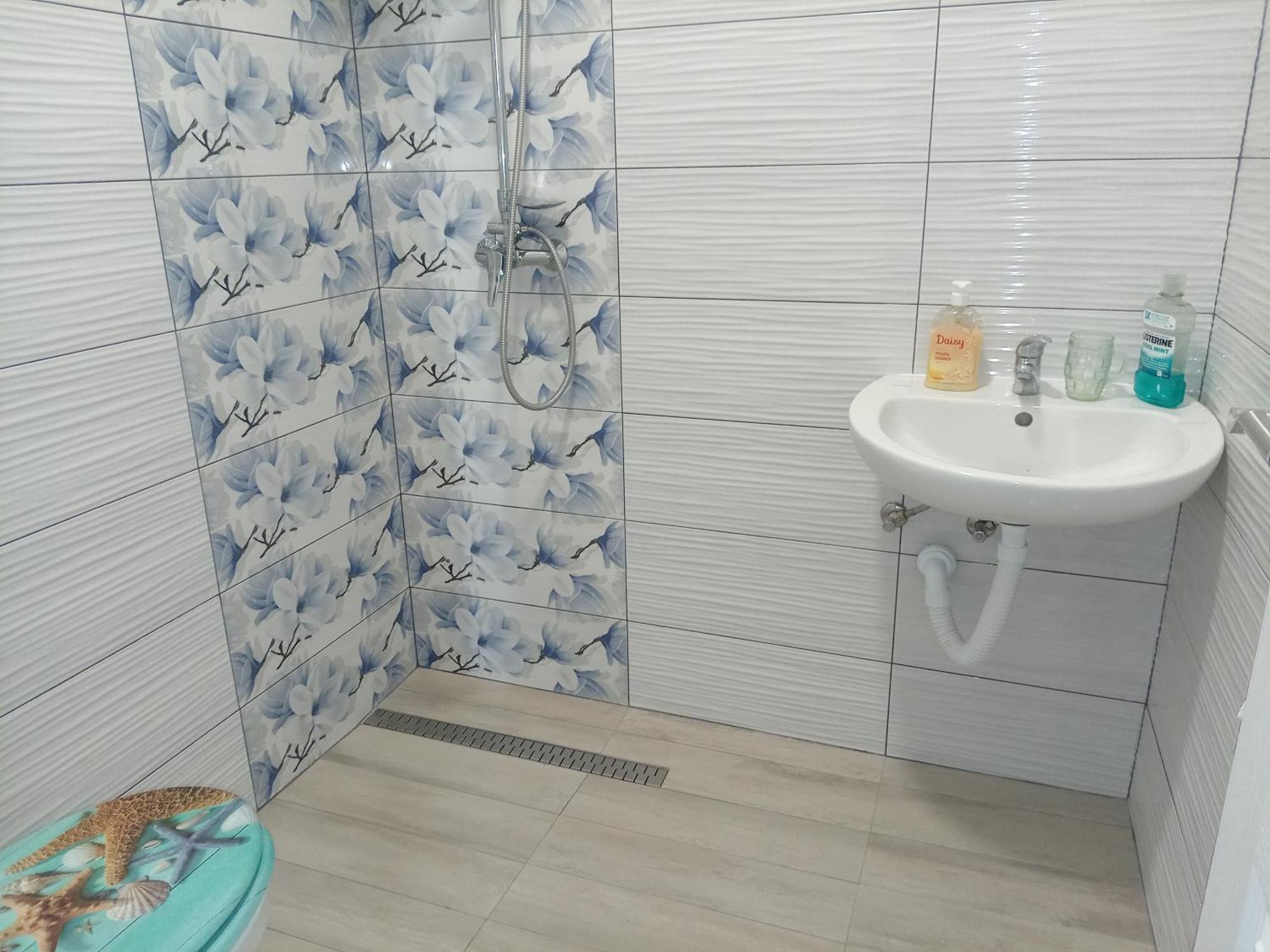 Guest house Adriatic 3*